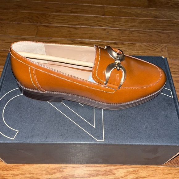 27 EDIT Naturalizer Tan Leather Beline Comfort Loafers Women’s Size 5.5 - Picture 3 of 9